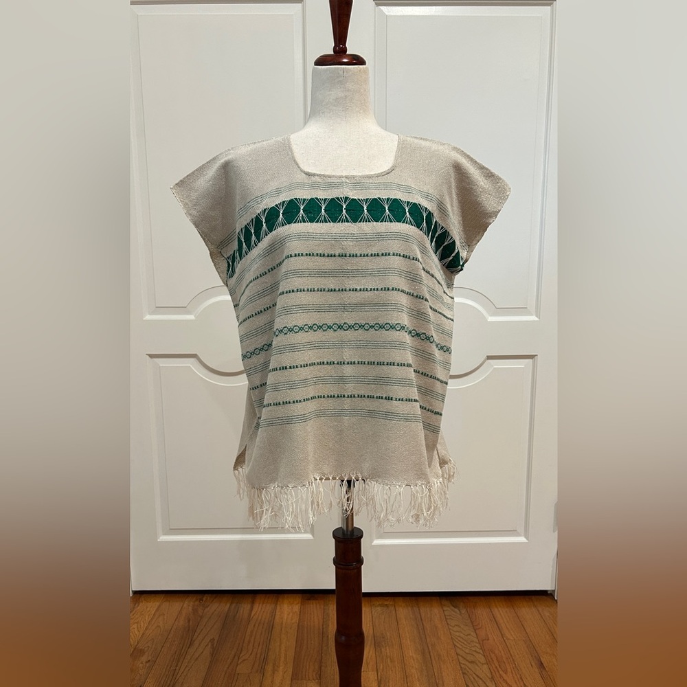 Treadle Loom blouse made in Oaxaca Mexico. Handmade top, Artisanal made.